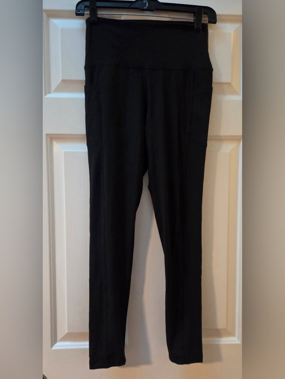 High-Waist Black Women's Leggings With Pockets!